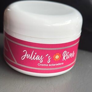 Julia’s River whitening cream